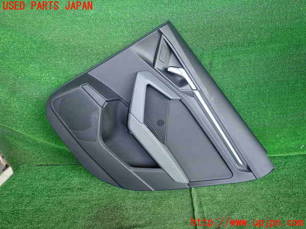 2UPJ-22821294]アウディ・A3 セダン(GYDLA)右後ドア内張り 中古_m0001.jpg