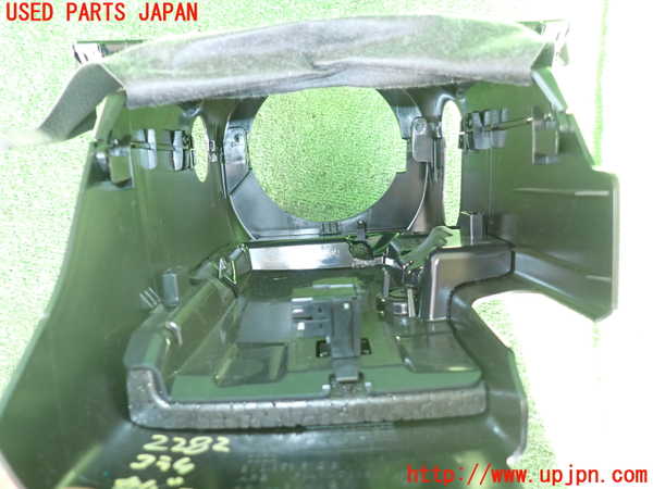 2UPJ-22827905]アウディ・A3 セダン(GYDLA)コラムカバー 中古_m0003.jpg