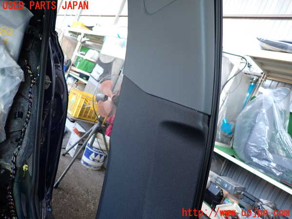 2UPJ-22827670]アウディ・A3 セダン(GYDLA)左センターピラートリム 中古_m0003.jpg