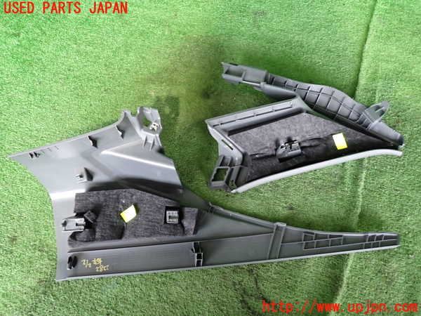 2UPJ-22827675]アウディ・A3 セダン(GYDLA)右リアピラートリム 中古_m0003.jpg