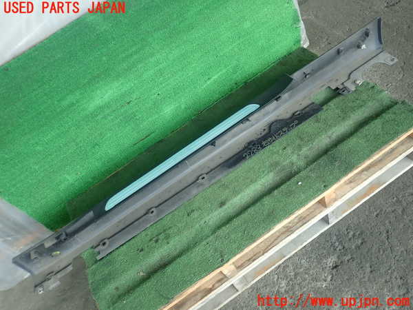 2UPJ-22831390]BMW ミニ(MINI)クーパーD(XN15)(F56)右サイドステップ 中古_m0004.jpg