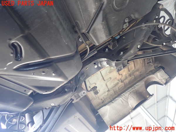 5UPJ-22835295]BMW ミニ(MINI)クーパーD(XN15)(F56)リアメンバー 中古_m0002.jpg