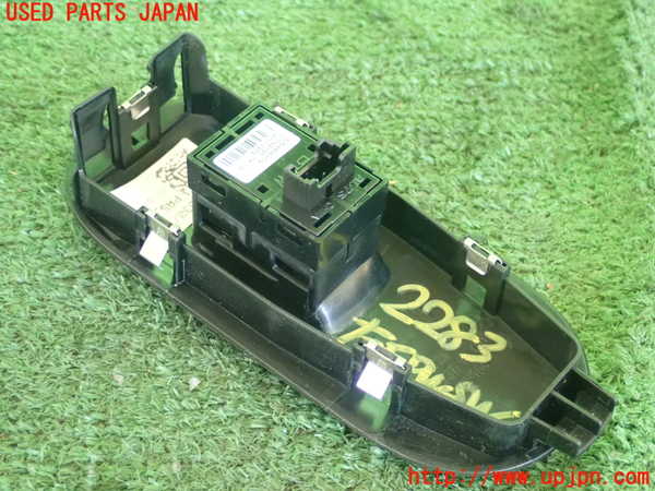 5UPJ-22836245]BMW ミニ(MINI)クーパーD(XN15)(F56)左パワーウィンドウスイッチ 中古_m0002.jpg