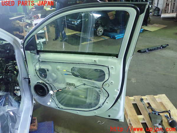 5UPJ-22841230]RVR(GA4W)右前ドア M2H4 中古_m0005.jpg