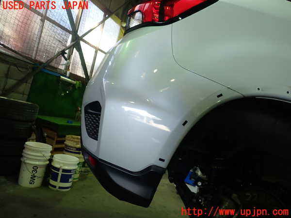 1UPJ-22841610]RVR(GA4W)リアバンパー 中古_m0002.jpg