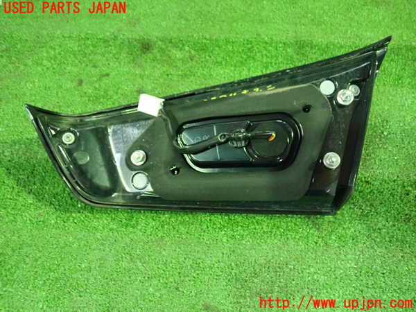 5UPJ-22841552]RVR(GA4W)左リアフィニッシャー 中古_m0002.jpg