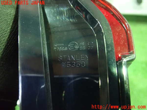 5UPJ-22841552]RVR(GA4W)左リアフィニッシャー 中古_m0003.jpg