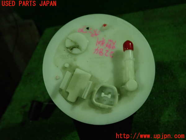 5UPJ-22842510]RVR(GA4W)燃料ポンプ 中古_m0003.jpg