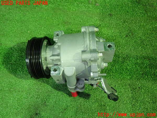 1UPJ-22846025]RVR(GA4W)エアコンコンプレッサー 中古_m0002.jpg