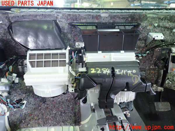 1UPJ-22846081]RVR(GA4W)エバポレーター1 中古_m0001.jpg