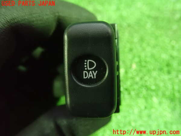 1UPJ-22846306]RVR(GA4W)スイッチ1（DAY） 中古_m0001.jpg