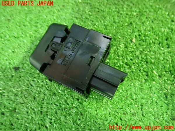 1UPJ-22846306]RVR(GA4W)スイッチ1（DAY） 中古_m0002.jpg