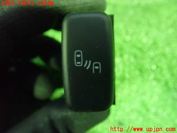 5UPJ-22846309]RVR(GA4W)スイッチ4 中古_m0001.jpg