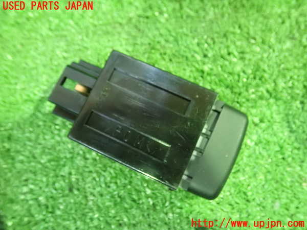 5UPJ-22846309]RVR(GA4W)スイッチ4 中古_m0003.jpg