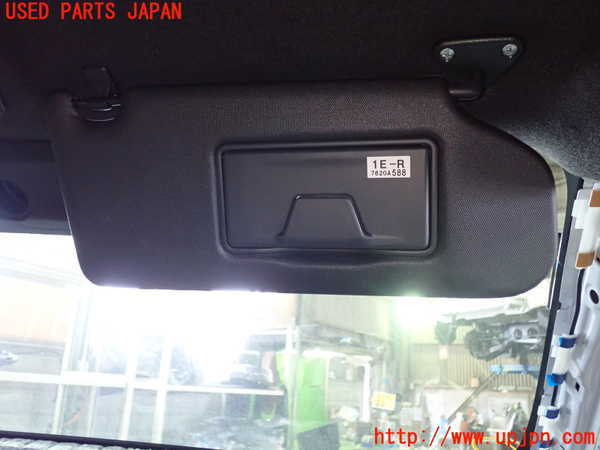 5UPJ-22847625]RVR(GA4W)室内サンバイザー右側 中古_m0002.jpg