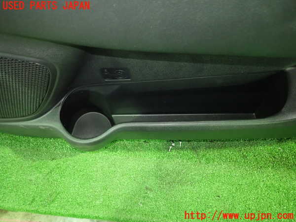 5UPJ-22841234]RVR(GA4W)右前ドア内張り 中古_m0003.jpg