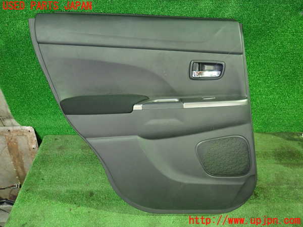 5UPJ-22841324]RVR(GA4W)左後ドア内張り 中古_m0001.jpg