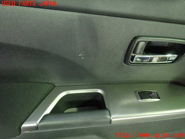 5UPJ-22841324]RVR(GA4W)左後ドア内張り 中古_m0002.jpg