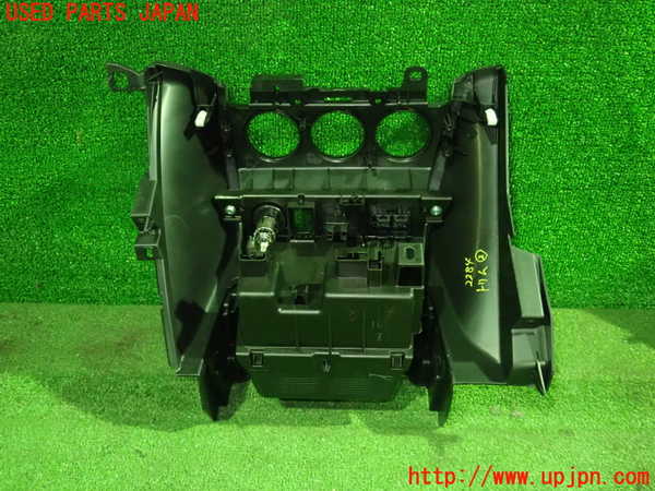 5UPJ-22847692]RVR(GA4W)内装トリム類2 中古_m0003.jpg