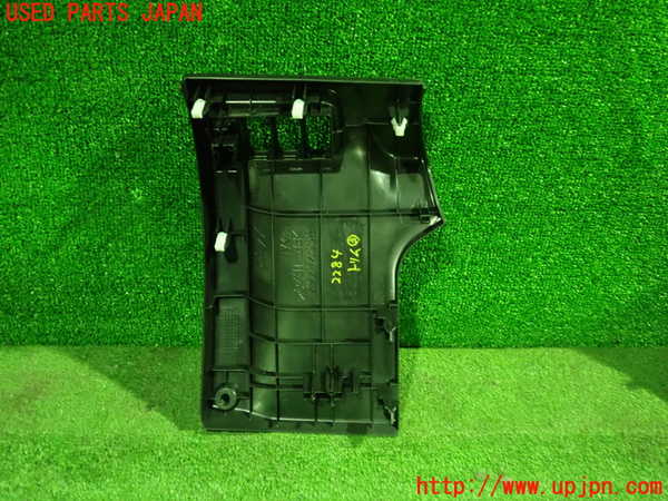 5UPJ-22847693]RVR(GA4W)内装トリム類3 中古_m0002.jpg