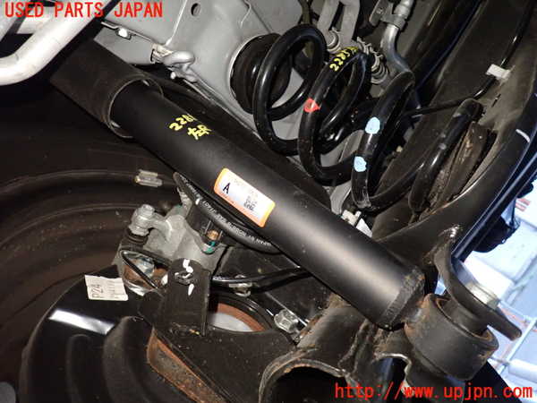 5UPJ-22855075]セレナ(C28)左リアショックアブソーバー 中古_m0001.jpg
