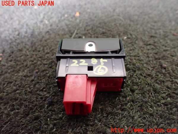 5UPJ-22856311]セレナ(C28)スイッチ6 (メーター照度調整) 中古_m0002.jpg