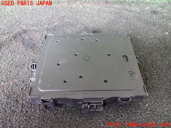 5UPJ-22856150]セレナ(C28)コンピューター5 (284B27DA0A) 中古_m0004.jpg