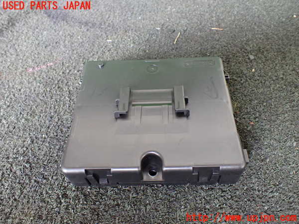 5UPJ-22856154]セレナ(C28)コンピューター9 (277607DA3A) 中古_m0003.jpg