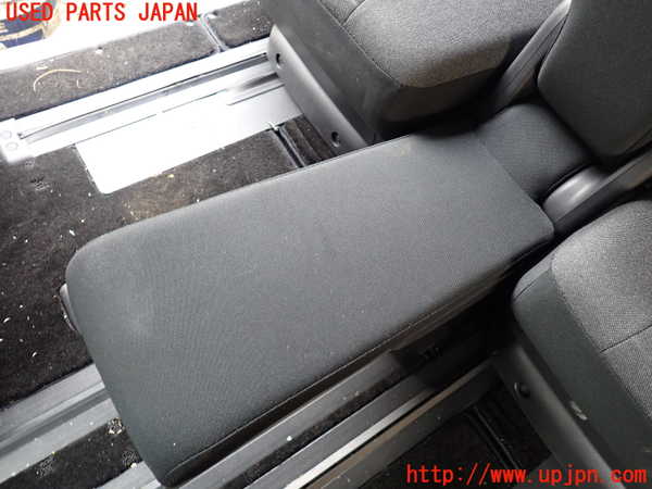 5UPJ-22857465]セレナ(C28)補助席 中古_m0003.jpg