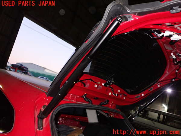 1UPJ-22861584]レヴォーグ(VN5)リアゲートダンパー 中古_m0003.jpg