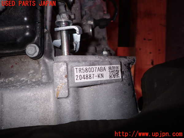 1UPJ-22863010]レヴォーグ(VN5)ミッション AT CB18 4WD 中古_m0003.jpg
