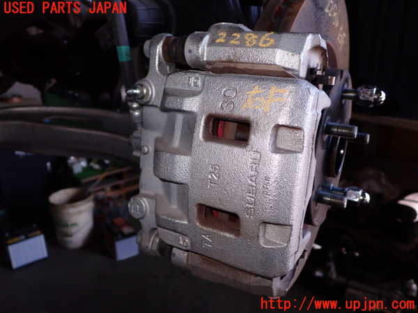 1UPJ-22864080]レヴォーグ(VN5)右フロントキャリパー 中古_m0001.jpg