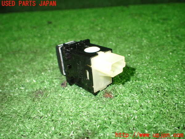 1UPJ-22866309]レヴォーグ(VN5)スイッチ4 (ハンズフリーパワーリヤゲートOFF) 中古_m0002.jpg