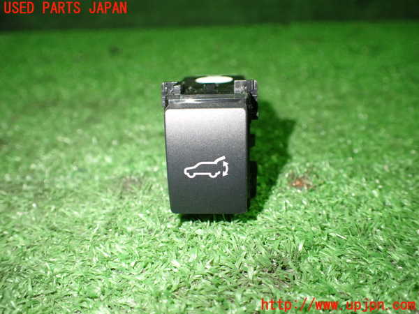 1UPJ-22866310]レヴォーグ(VN5)スイッチ5 (パワーリヤゲート運転席) 中古_m0001.jpg