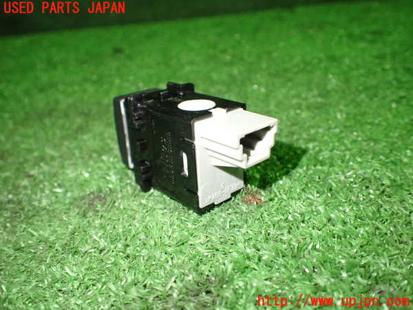 1UPJ-22866310]レヴォーグ(VN5)スイッチ5 (パワーリヤゲート運転席) 中古_m0002.jpg