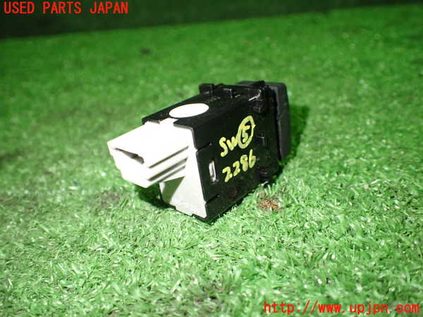 1UPJ-22866310]レヴォーグ(VN5)スイッチ5 (パワーリヤゲート運転席) 中古_m0003.jpg
