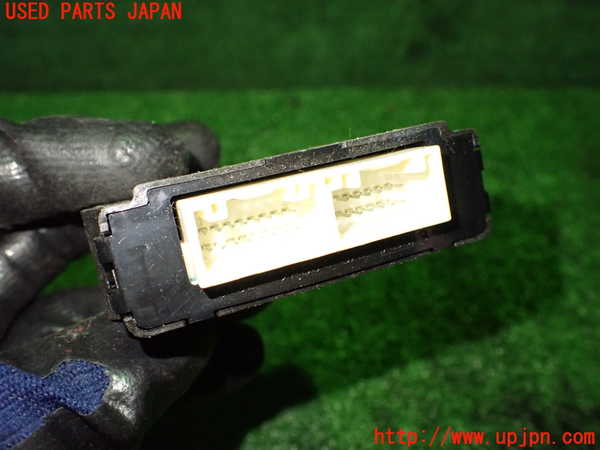 1UPJ-22866151]レヴォーグ(VN5)コンピューター6 (Rシートヒーター) 中古_m0003.jpg