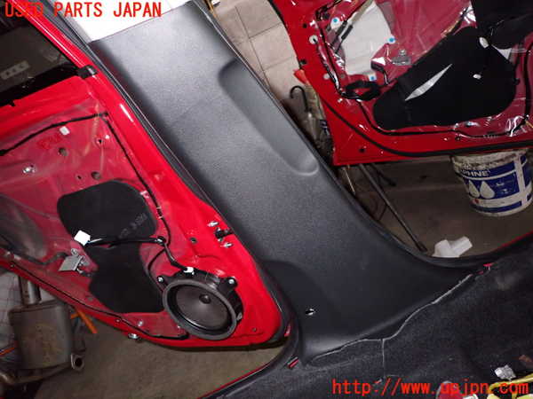 1UPJ-22867670]レヴォーグ(VN5)左センターピラートリム 中古_m0003.jpg