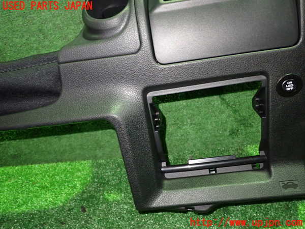 1UPJ-22867691]レヴォーグ(VN5)内装トリム類1 中古_m0004.jpg