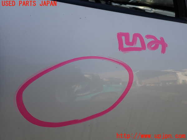 5UPJ-22871230]ポルシェ・ケイマン(98721)右ドア SEKURIT M24100 中古_m0002.jpg