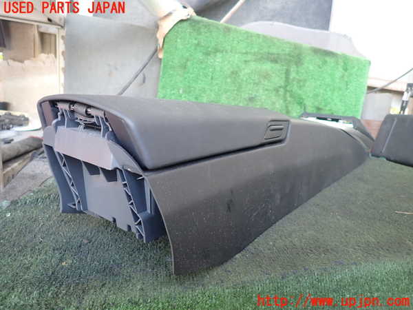 5UPJ-22877540]ポルシェ・ケイマン(98721)センターコンソール 中古_m0003.jpg