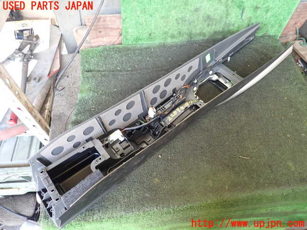 5UPJ-22877540]ポルシェ・ケイマン(98721)センターコンソール 中古_m0004.jpg