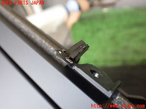 5UPJ-22877843]ポルシェ・ケイマン(98721)小物入れ3 中古_m0004.jpg