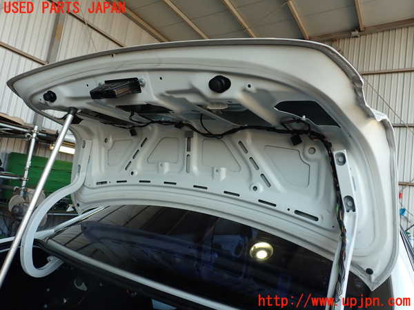 2UPJ-22881500]BMW 320d(3D20)(F30)トランク 中古_m0005.jpg