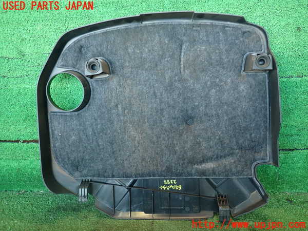 2UPJ-22882160]BMW 320d(3D20)(F30)エンジンアッパーカバー 中古_m0004.jpg