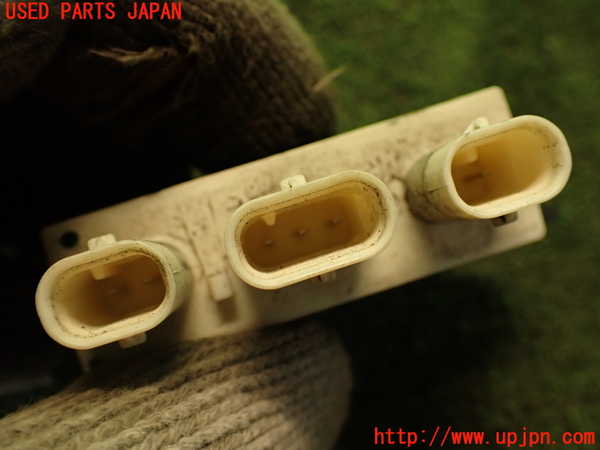 2UPJ-22886382]BMW 320d(3D20)(F30)センサー2 (61.35 7306797 12) 中古_m0003.jpg