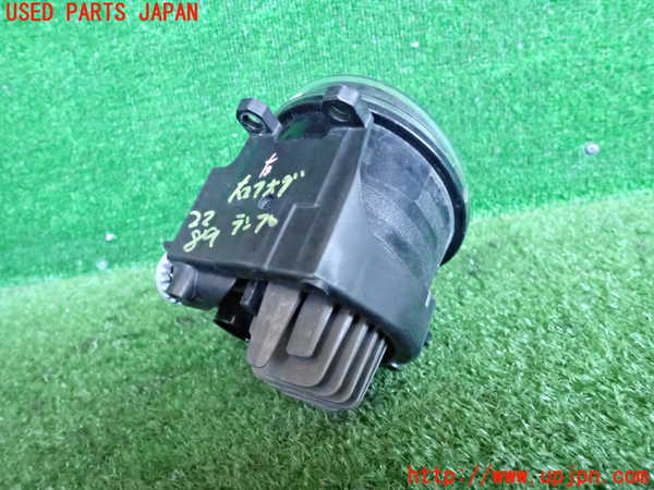 2UPJ-22891180]ハリアー(ZSU60W)右フォグ 中古_m0002.jpg