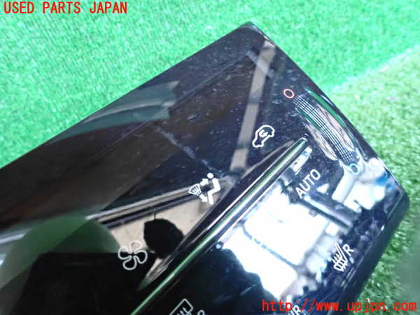 2UPJ-22896066]ハリアー(ZSU60W)エアコンスイッチ1 中古_m0002.jpg
