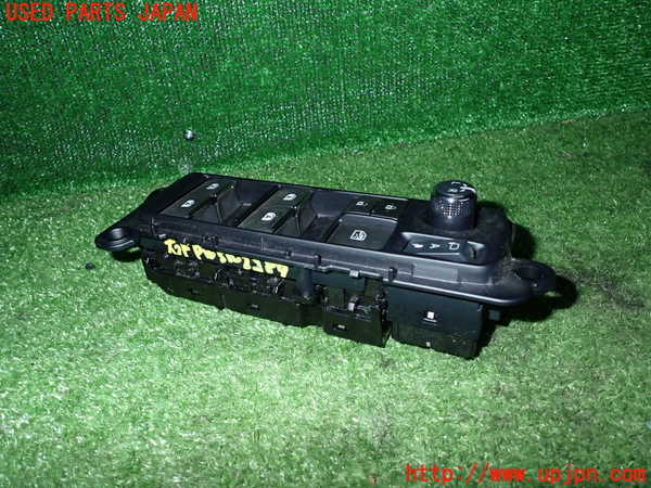 2UPJ-22896240]ハリアー(ZSU60W)右前パワーウィンドウスイッチ 中古_m0001.jpg
