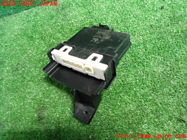 2UPJ-22896147]ハリアー(ZSU60W)コンピューター2 (エアアンプ) 中古_m0002.jpg